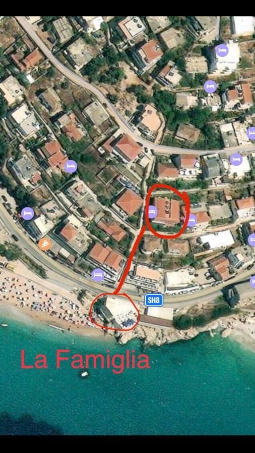 Margarita Guesthouse Himare Exterior photo