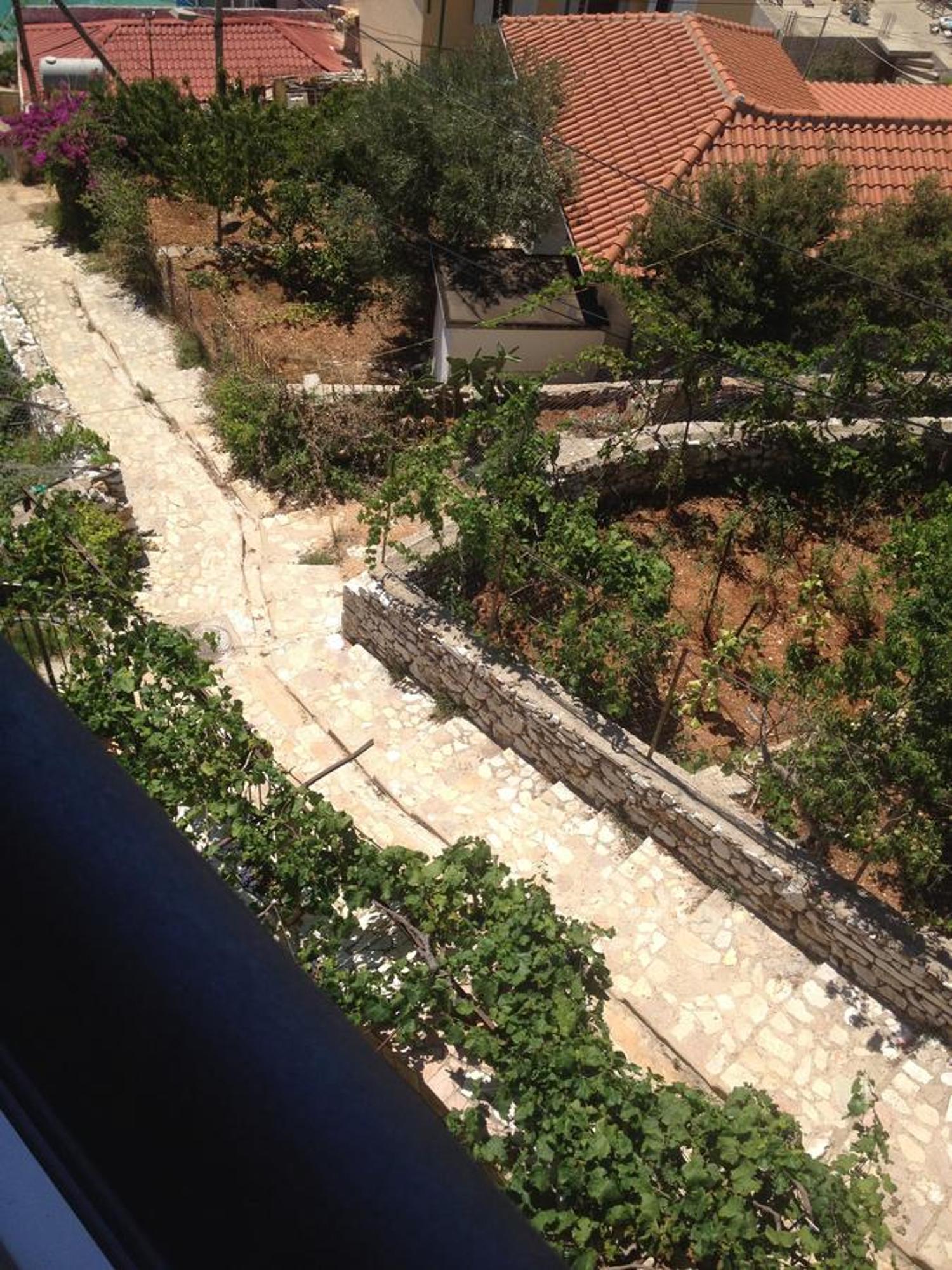 Margarita Guesthouse Himare Exterior photo